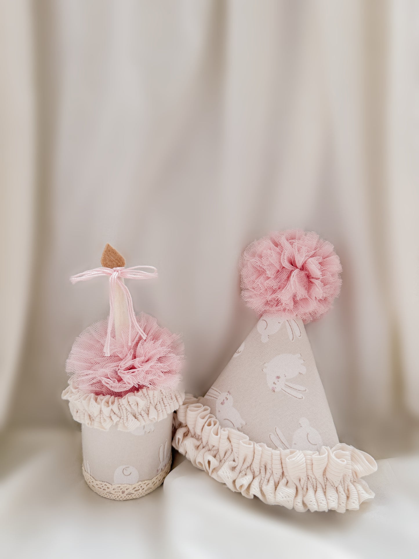 Bunny Whimsy Mini Cake Set