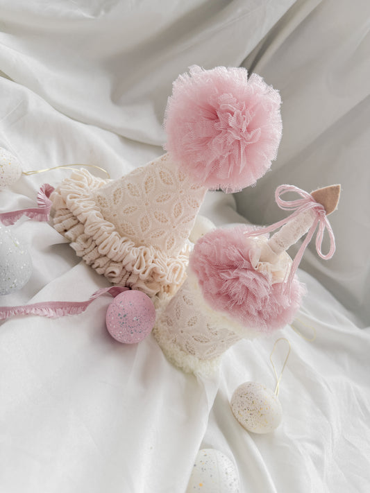 Eyelet Blush Mini Keepsake Set